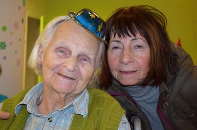 Prosincová a předsilvestrovská narozeninová oslava - zpívá Jan Bartoš