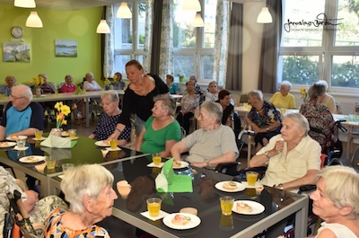 Červnoví oslavenci a skupina Bleskový sběr