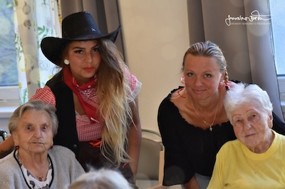 Červnoví oslavenci a skupina Bleskový sběr