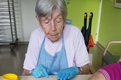 Velikonoce, cvičení s padákem i pohádkové představení, to je duben 2019