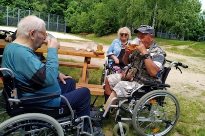 Takhle chutná točené pivo u přehrady