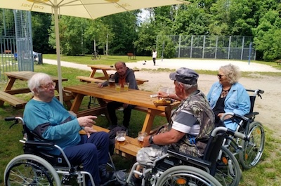 Takhle chutná točené pivo u přehrady