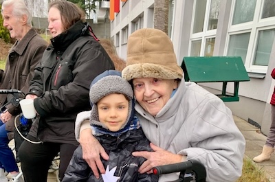 Vánoční zpívání na zahrádce s punčem